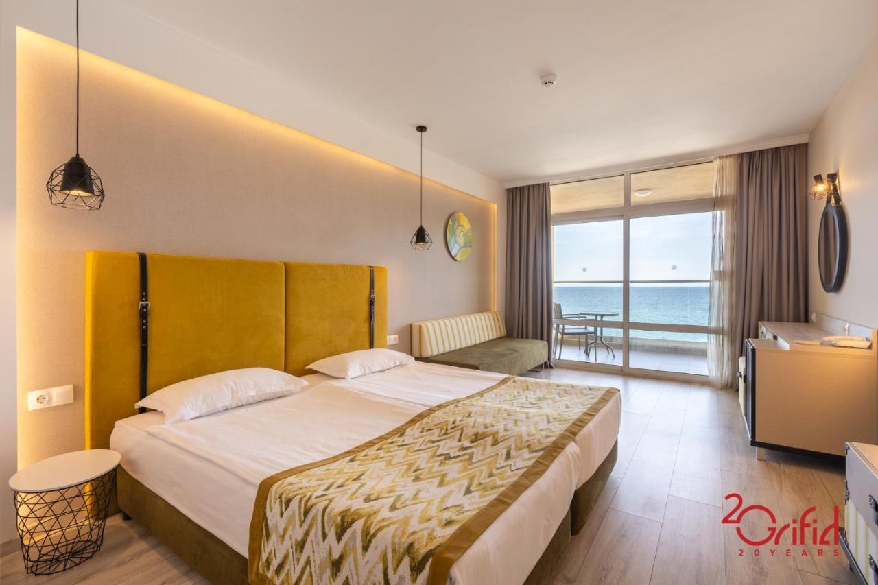 Grifid Encanto Beach Hotel 골든샌드 외부 사진